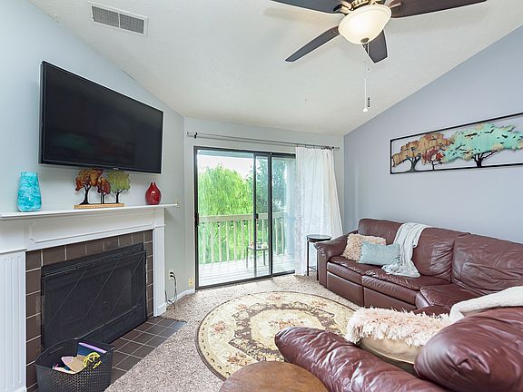 2nd image of 4331 Village Parkway Cir W