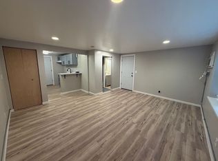 1809 S 14th Ave, Broadview, IL 60155