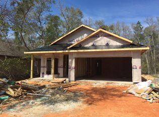 26 Benton Blvd, Freeport, FL 32439