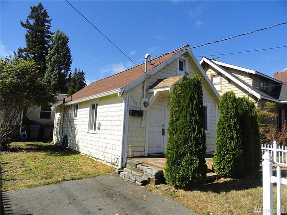 3rd image of 1303 N Cambrian Ave
