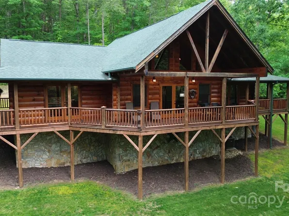 34 Waterfall Dr, Marion, NC 28752