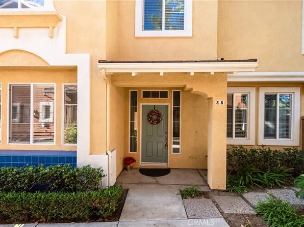 38 Daisy, Irvine, CA 92618