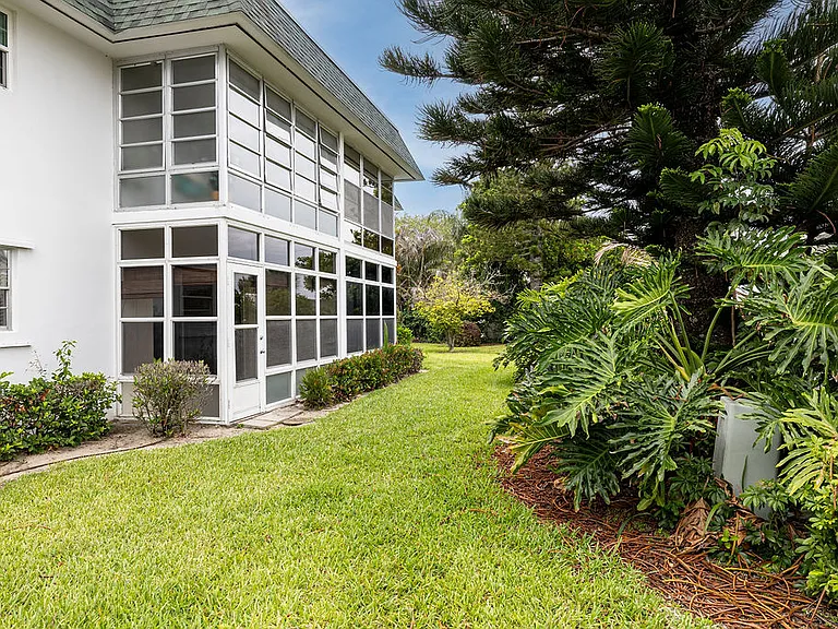 2800 Indian River Blvd #R9 — Photo 33