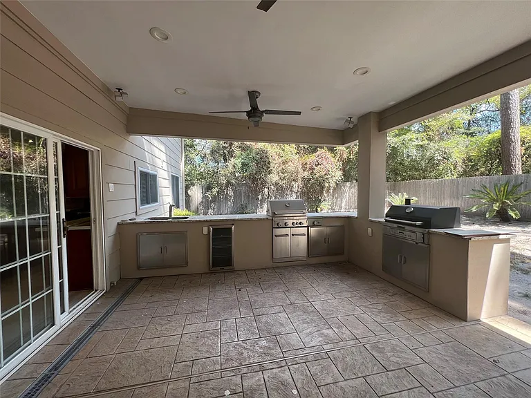 2714 Echo St — Photo 14