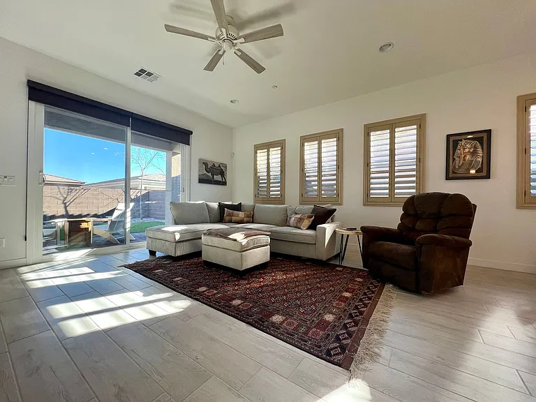 116 Ibiza Lake Dr — Photo 12