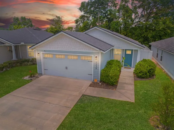 7238 Townsend Village Ln, Jacksonville, FL 32277