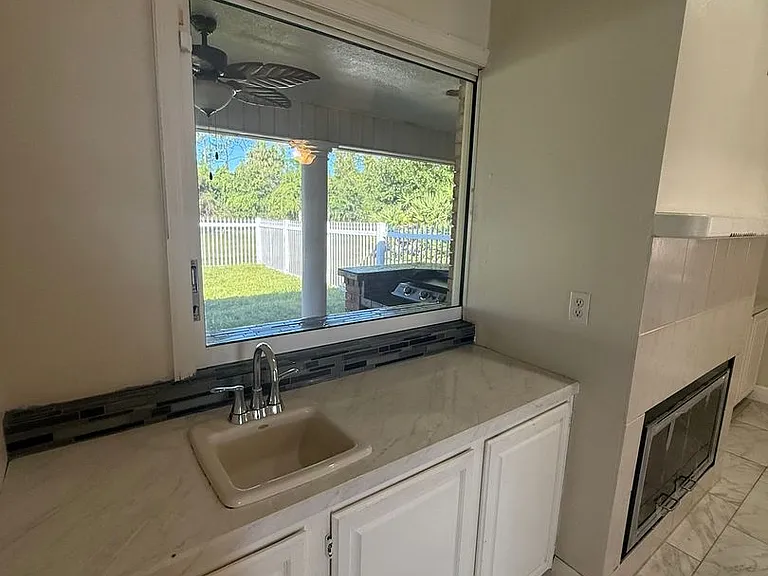 412 Soft Shadow Ln — Photo 19