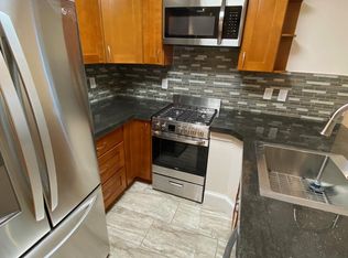 1516 Mount Vernon St APT 3R, Philadelphia, PA 19130