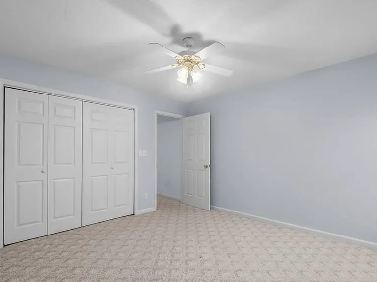 846 & 848 Aaron Dr #848 — Photo 10