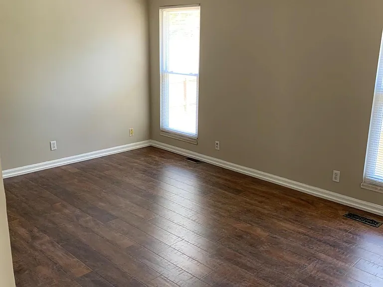 312 Cedarcliff Rd — Photo 6