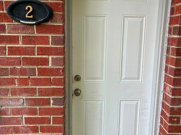 3rd image of 8306 Roanoke Ave #2