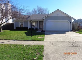 48 Hunter Dr, Montgomery, IL 60538