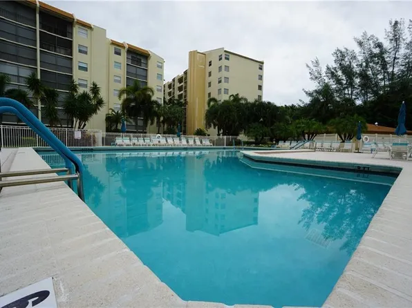 3930 Inverrary Boulevard #703-d, Lauderhill, FL 33319