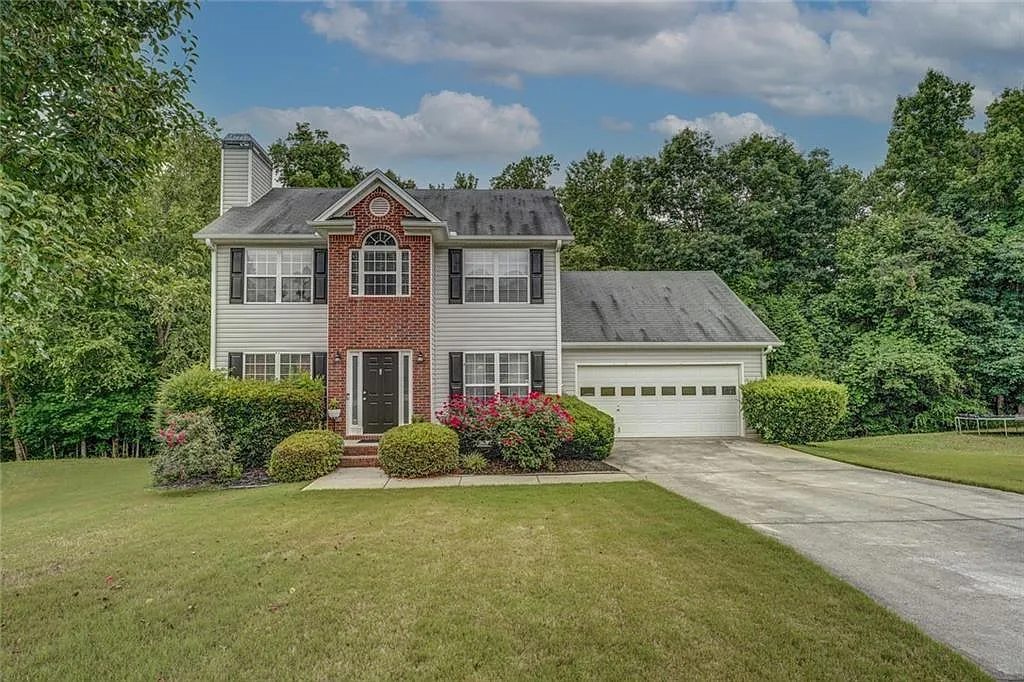 110 E Lawn Way photo 1