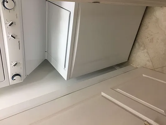 Rented by Realty Nerd | media 7