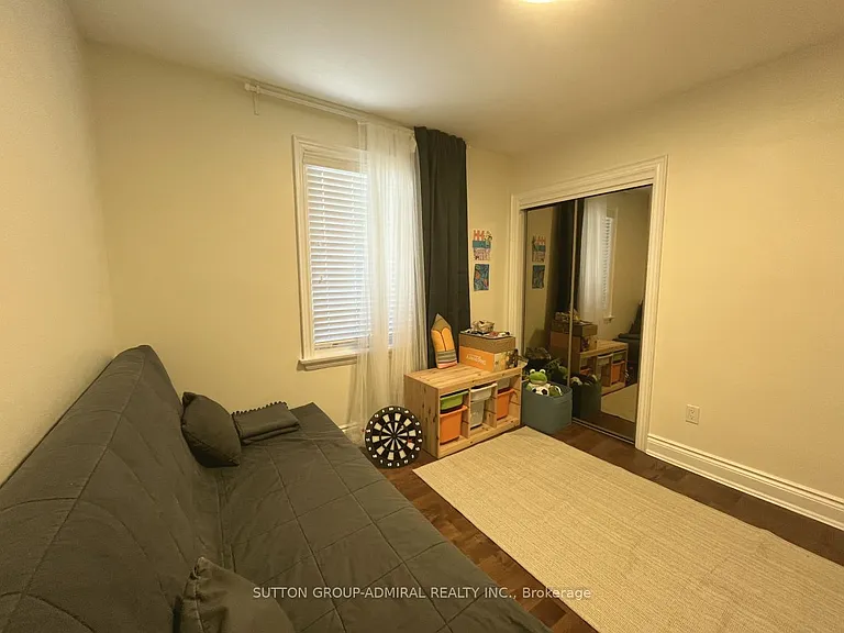 81 Searle Ave — Photo 20
