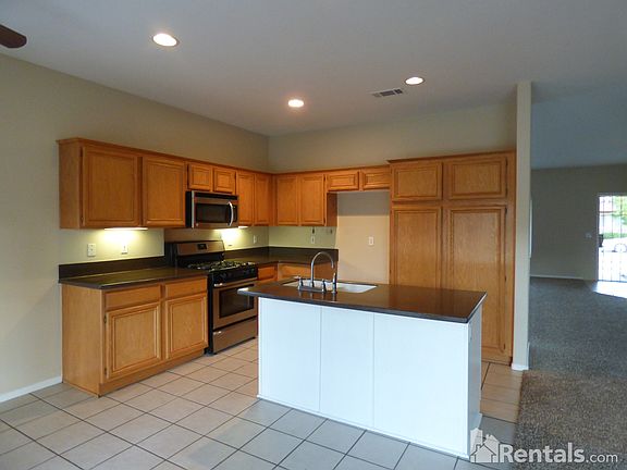 4th image of 3824 Stonemont Dr