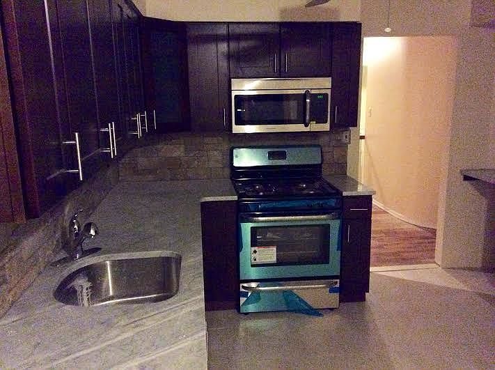 1st image of 322 Lagoon Dr W