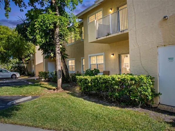 1701 NW 96th Ter #1J, Hollywood, FL 33024
