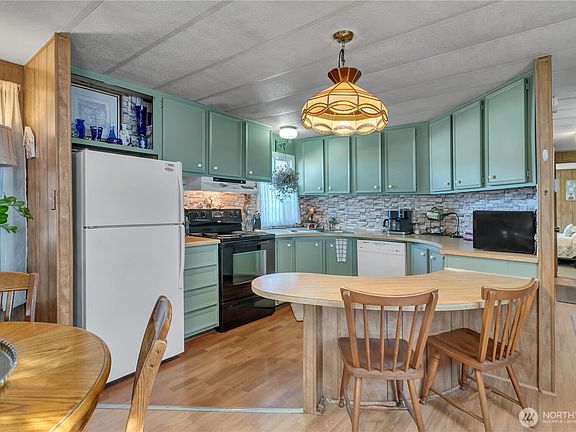 5th image of 5703 113th Avenue E #66