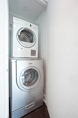 Rented by Compass | media 7