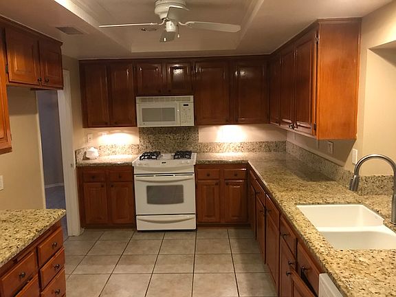 4th image of 28695 Sand Island Way