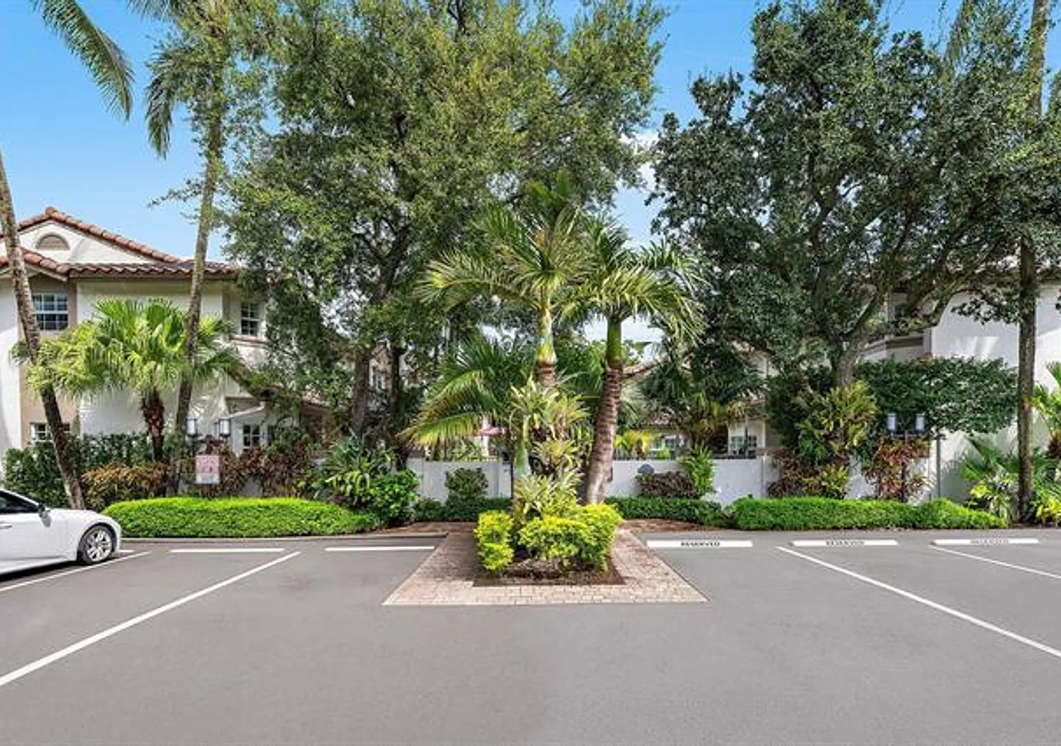 620 NE 9th Ave th 4, Fort Lauderdale, FL 33304 — Photo 4