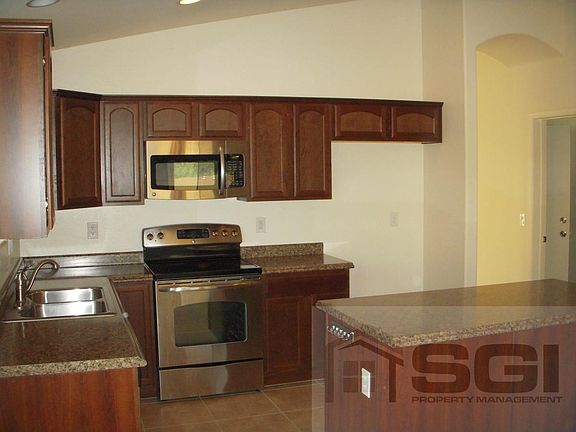 4th image of 6336 N 73rd Dr