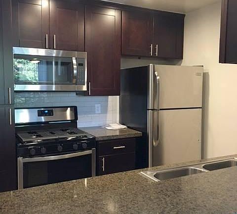 3rd image of 805 S Wooster St APT 107