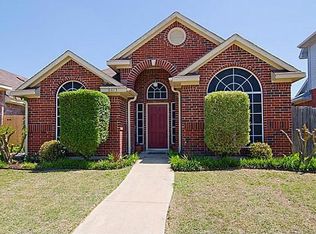 6613 White Oak Dr, Rowlett, TX 75089