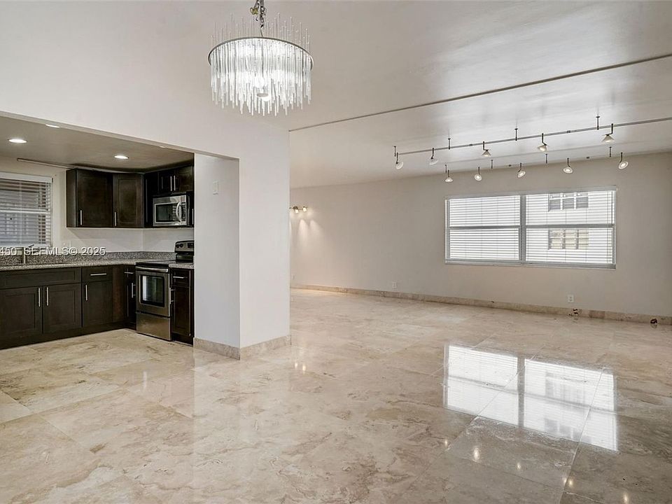 1st image of 121 Golden Isles Dr APT 607