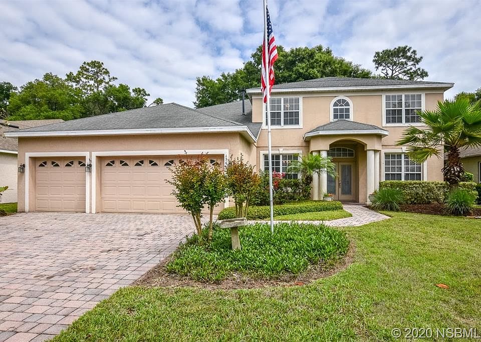 1st image of 156 Crystal Oak Dr