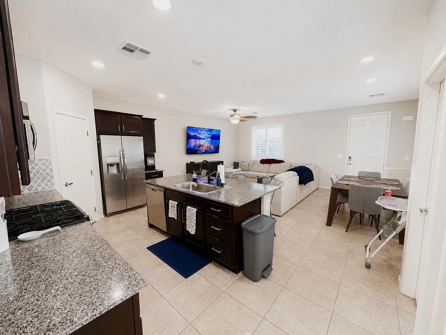 7310 Halo Falls St — Photo 3