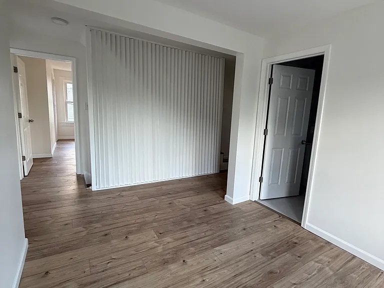 22 Weible St — Photo 17