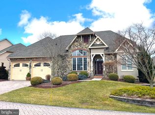 64 Garrison Falls Dr, Gettysburg, PA 17325