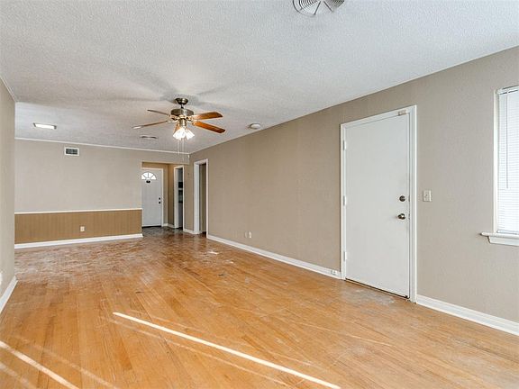 5th image of 3016 NW 70th St