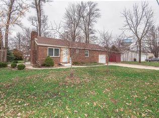 3808 Line St, Saint Peters, MO 63376