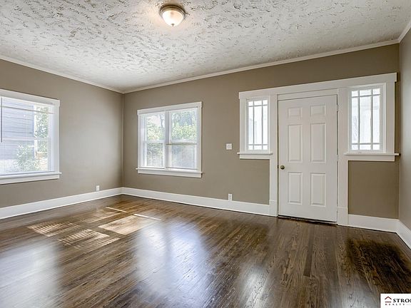 5th image of 4716 Fontenelle Blvd