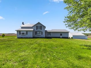 1454 58th St, Garrison, IA 52229
