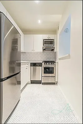 Rented by Mirador Real Estate | media 19