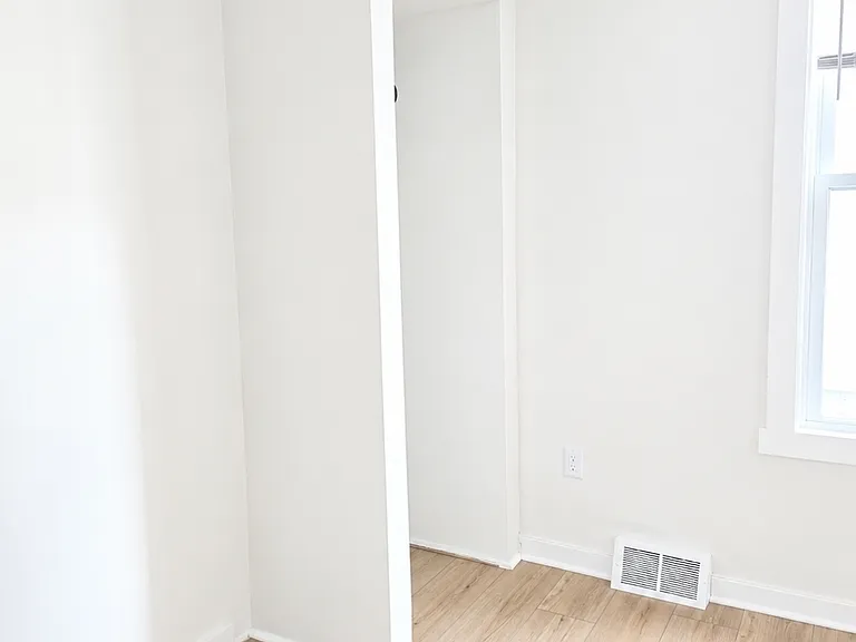 551 Stanton St #551 — Photo 6