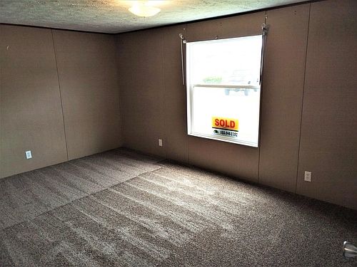 5th image of 891 Wickwood Way