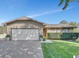 1660 W Mulberry St, Lincoln, NE 68522