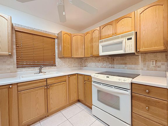 5th image of 5301 Lakefront Boulevard #D