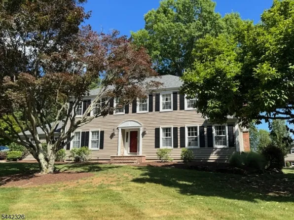 164 Parker Rd, Washington Twp., NJ 07853