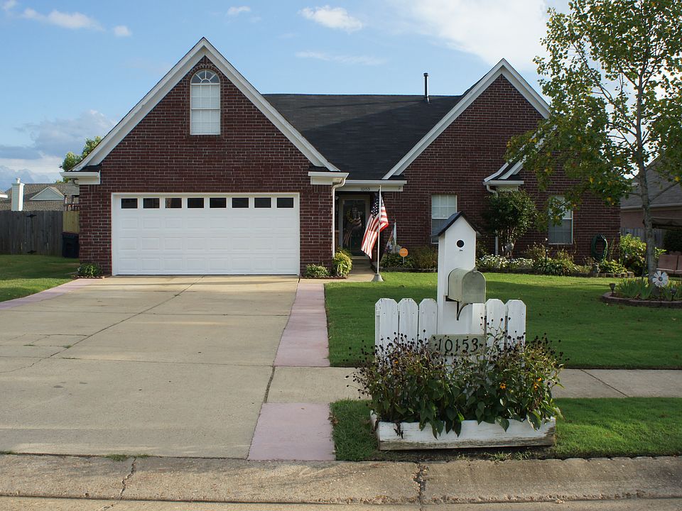 1st image of 10153 Fox Chase Dr