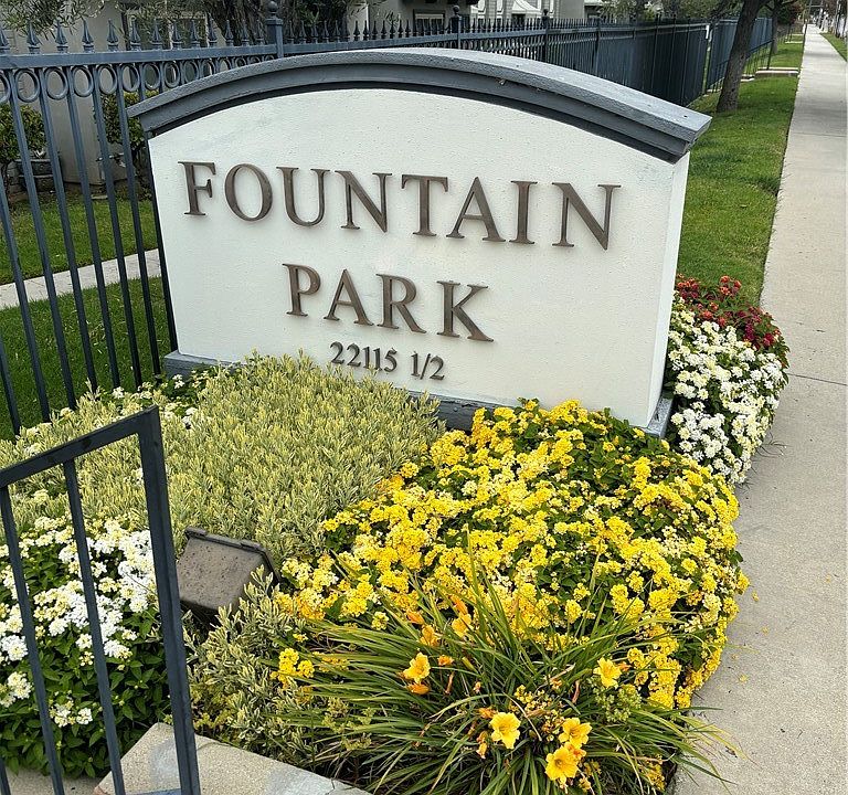 1st image of 6021 Fountain Park Ln APT 7