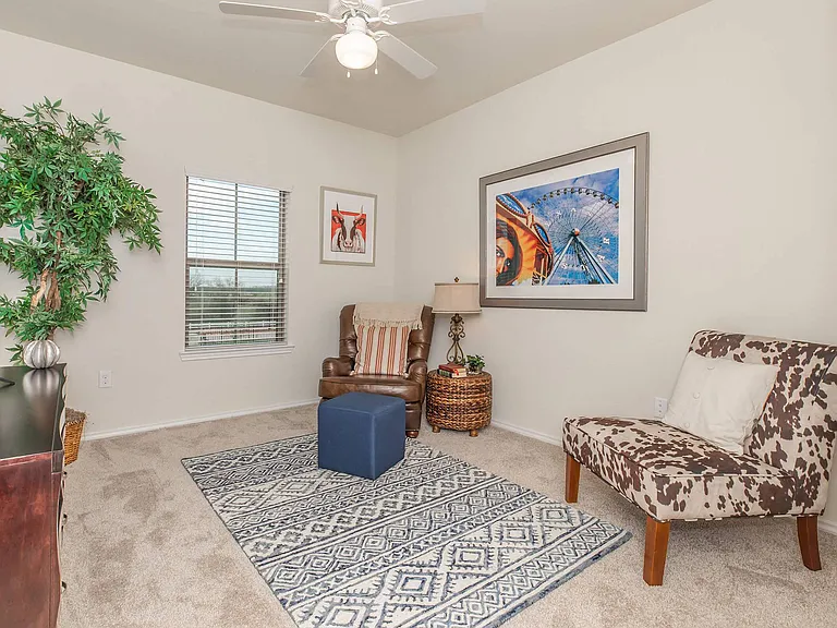 Connally at Clear Creek 55+ Apartments — Photo 25
