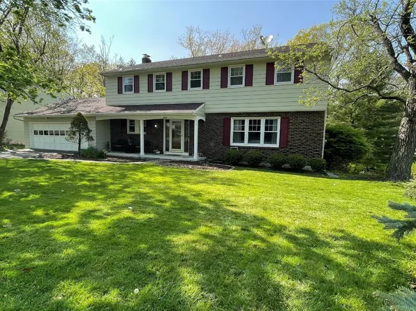 2629 Purdue Dr, Vestal, NY 13850