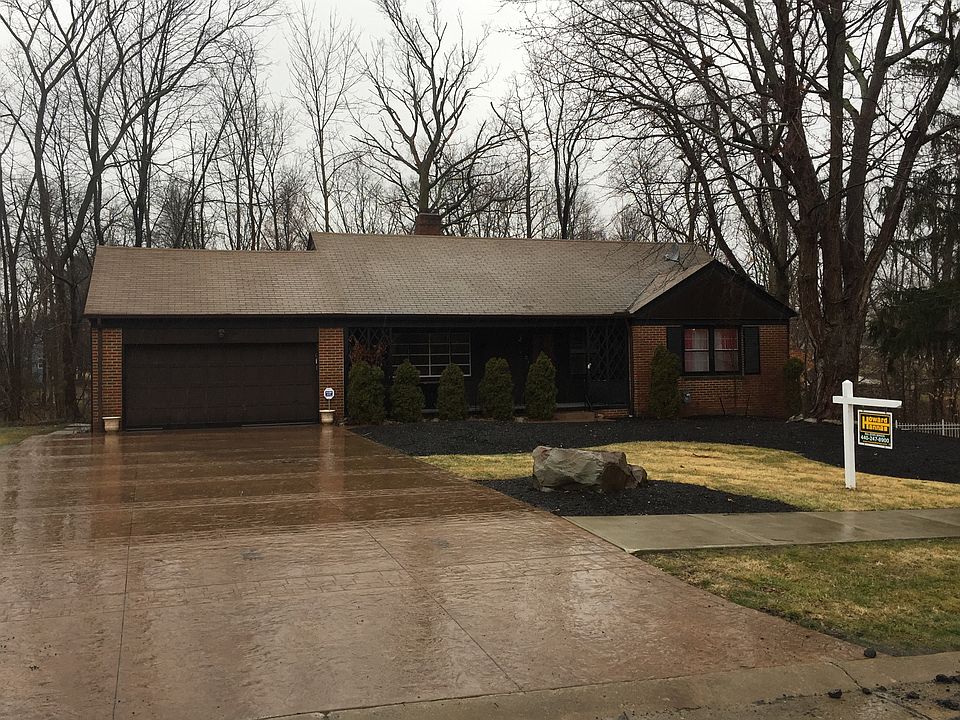 1st image of 7472 Oval Dr